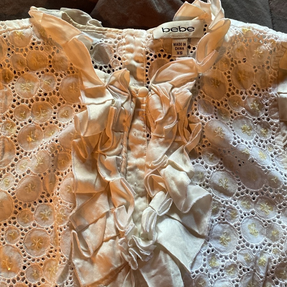 Vintage Bebe 100% Silk top ( good condition)XS - Picture 3 of 6